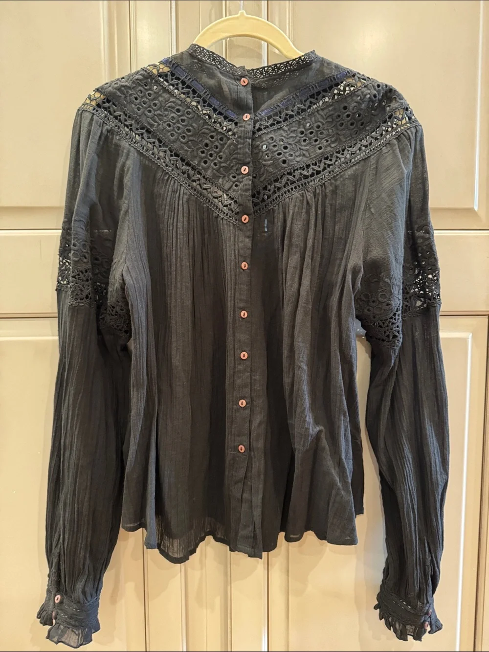 Black Lace Yoke Long-Sleeve Blouse - Women